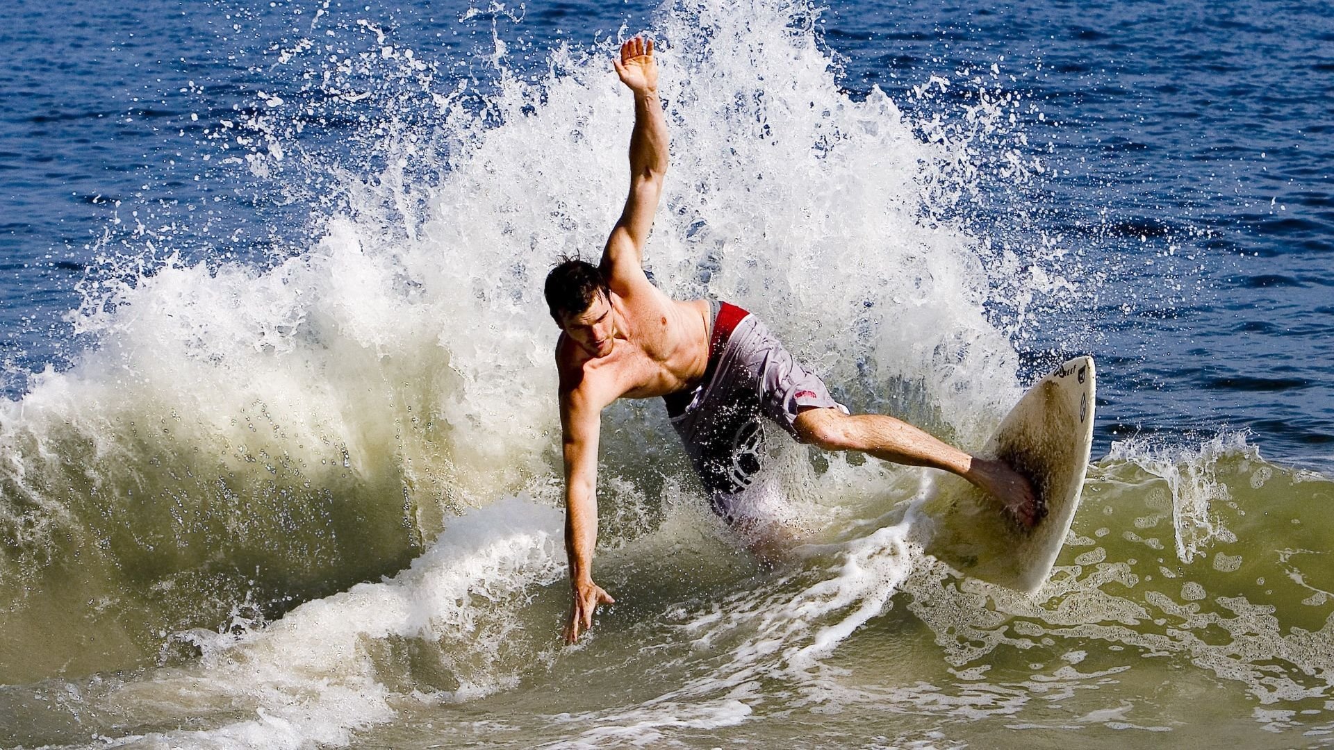 苏炳添体验高原训练对心肺影响较大，苏炳添原地跳高